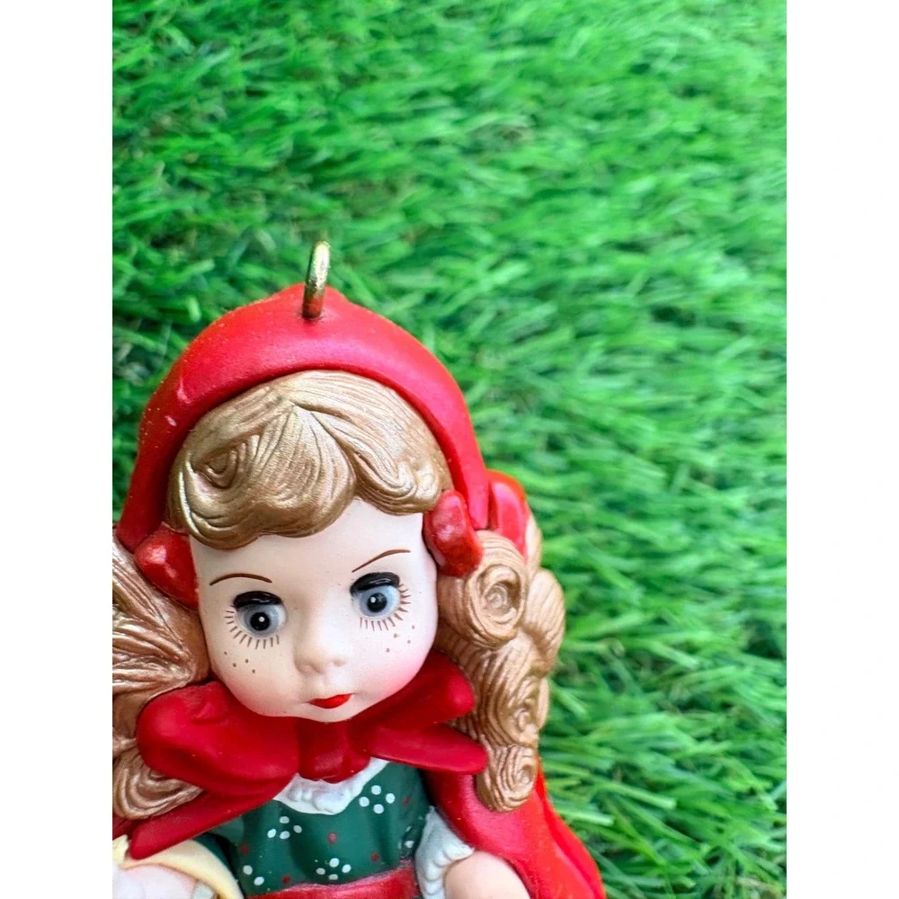 Hallmark‎ Madame Alexander Little Red Riding Hood 1997 Keepsake Ornament Red